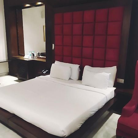 Satvik By Chhabra Hotel New Delhi Exterior photo