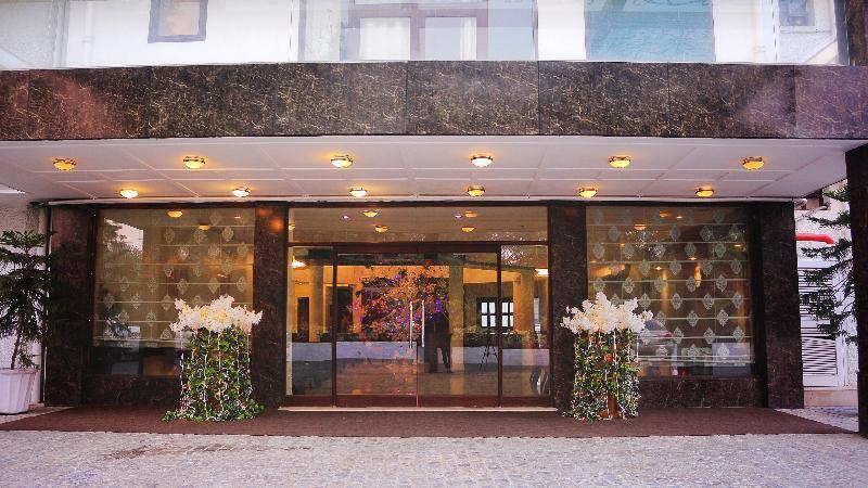 Satvik By Chhabra Hotel New Delhi Exterior photo