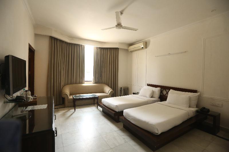 Satvik By Chhabra Hotel New Delhi Exterior photo
